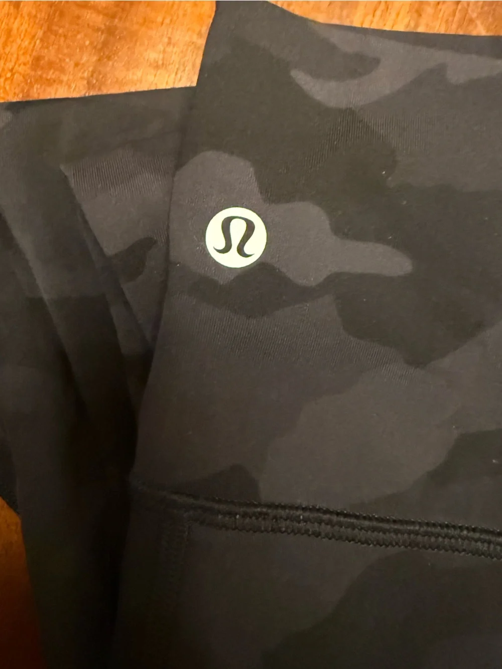 lululemon athletica wunder Black and Dark Gray Camo Leggings